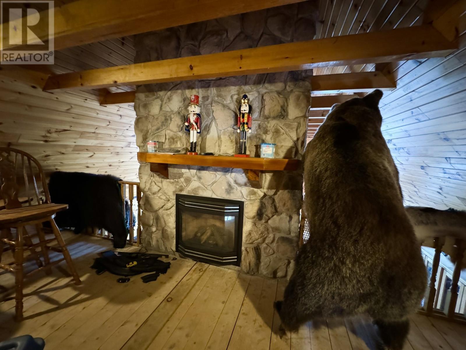 00 Bear Cliff Lodge, Glenwood Area, NL
