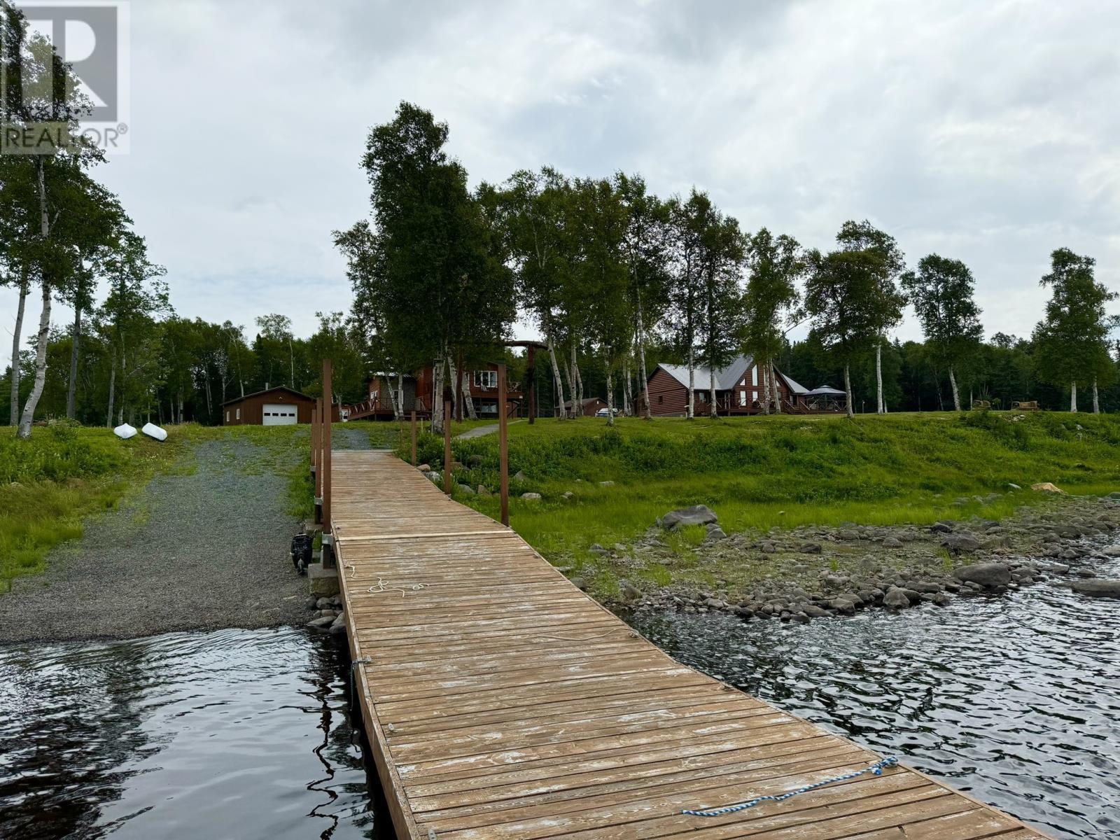 00 Bear Cliff Lodge, Glenwood Area, NL