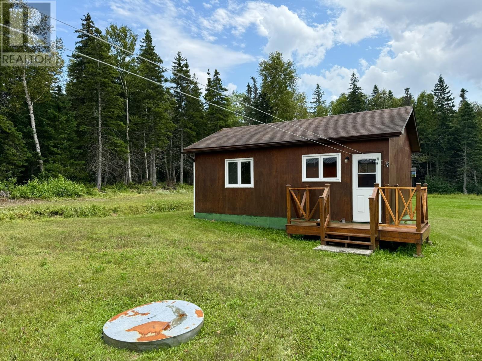 00 Bear Cliff Lodge, Glenwood Area, NL