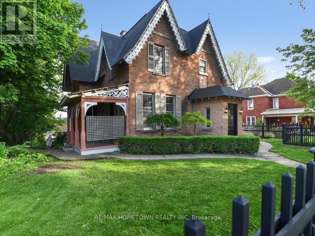 157 Dibble Street W, Prescott, ON - Outdoor