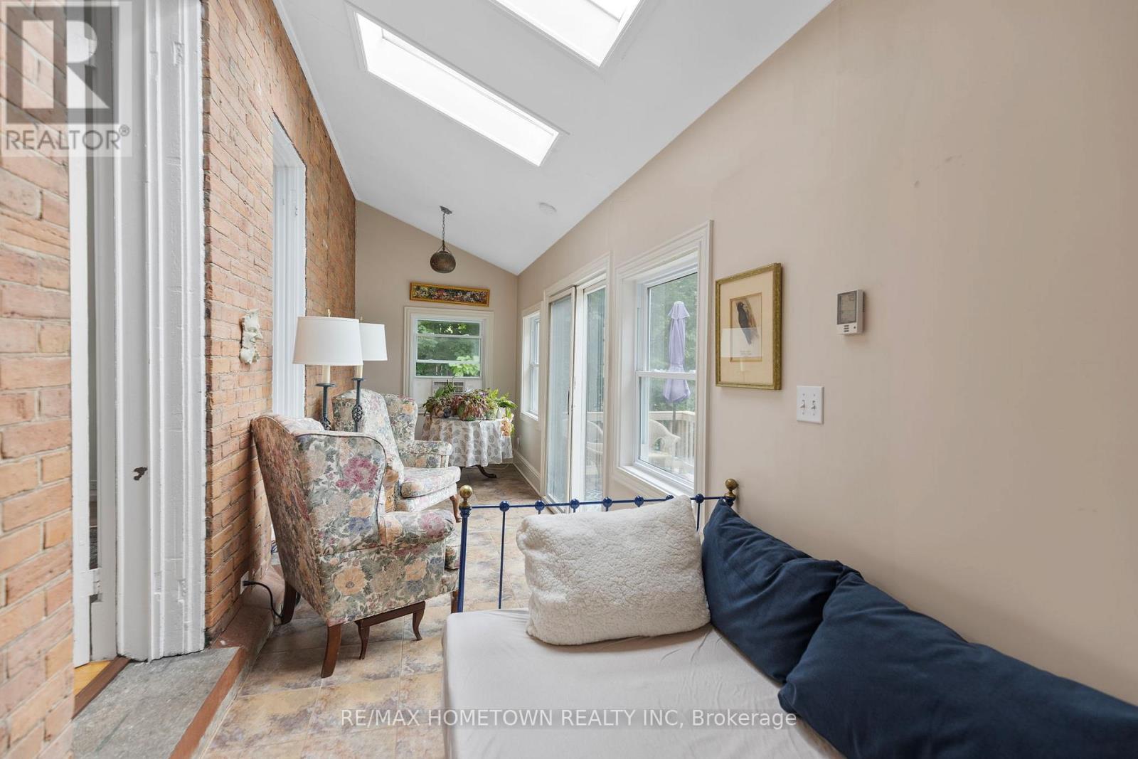 157 Dibble Street W, Prescott, ON - Indoor