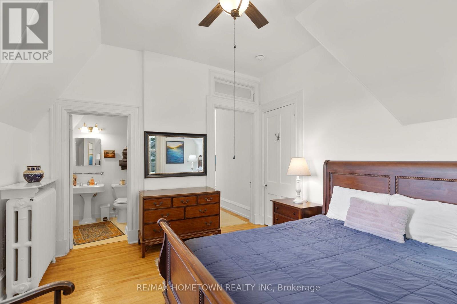 157 Dibble Street W, Prescott, ON - Indoor Photo Showing Bedroom