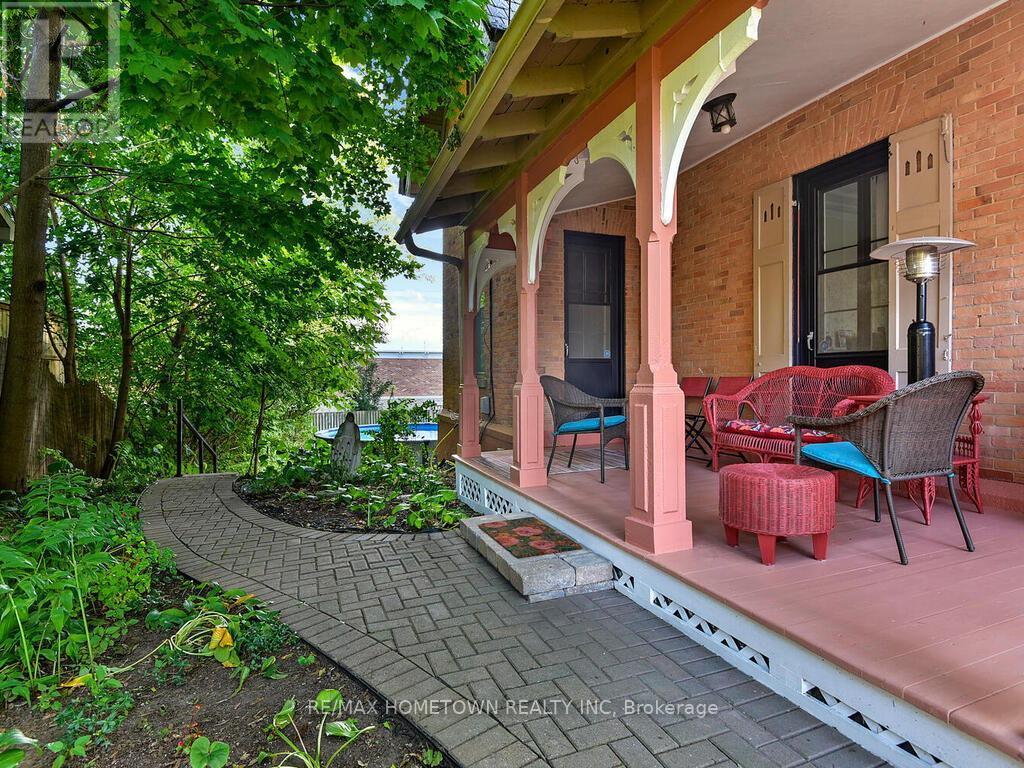 157 Dibble Street W, Prescott, ON - Outdoor With Deck Patio Veranda