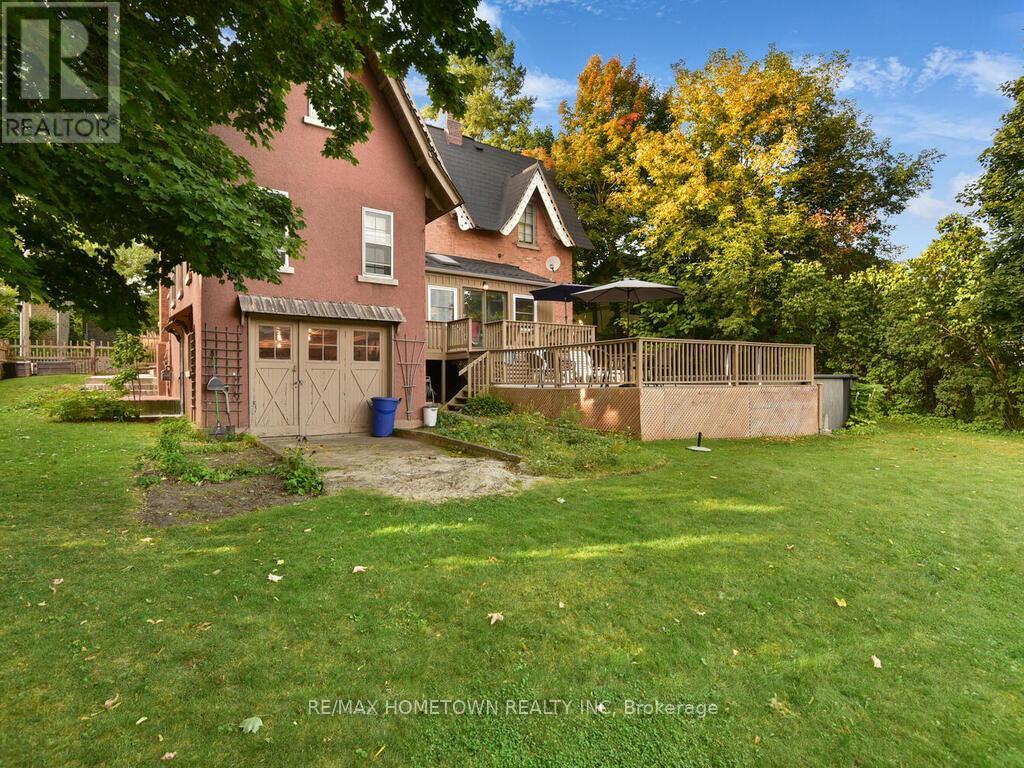 157 Dibble Street W, Prescott, ON - Outdoor