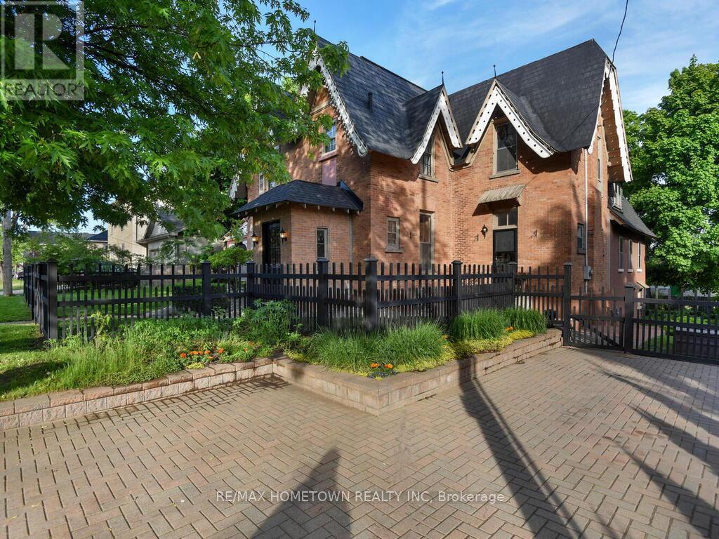 157 Dibble Street W, Prescott, ON - Outdoor