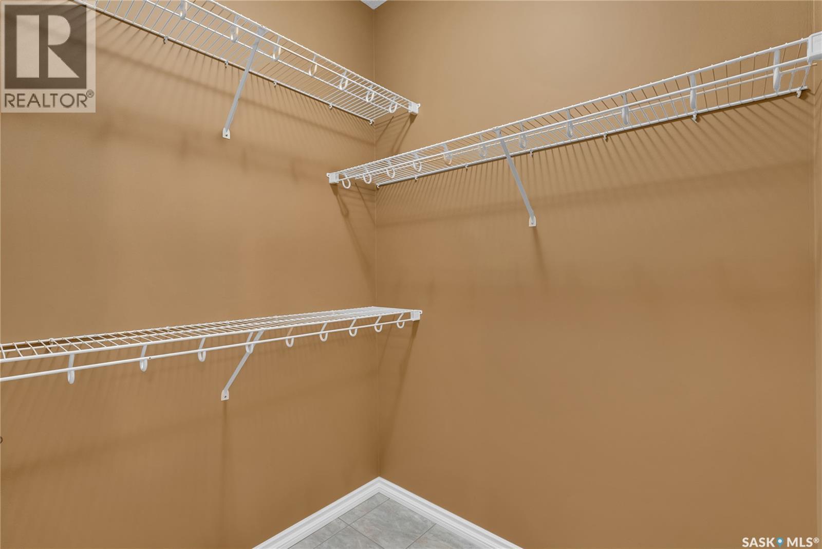 213 4721 Mctavish Street, Regina, SK - Indoor With Storage