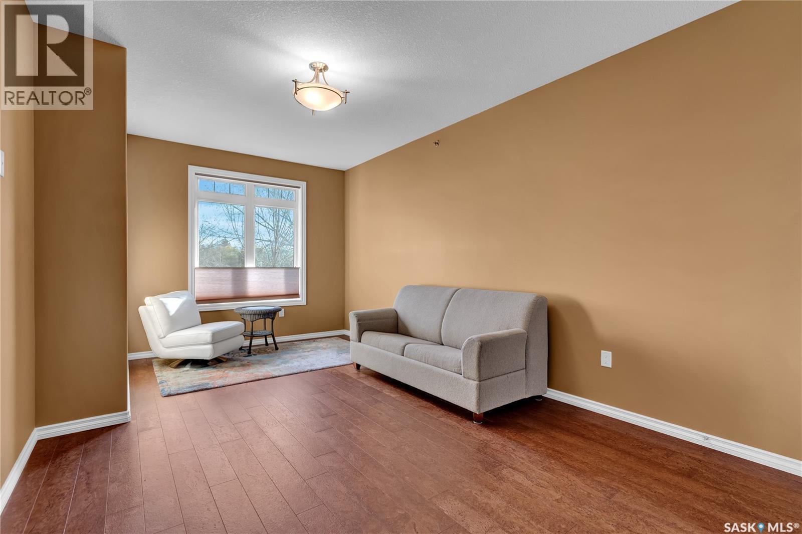 213 4721 Mctavish Street, Regina, SK - Indoor