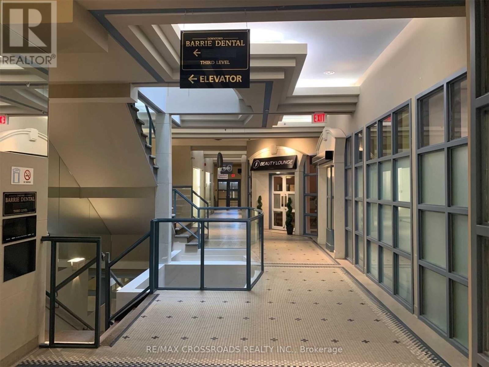 50 Dunlop Street E, Barrie, ON