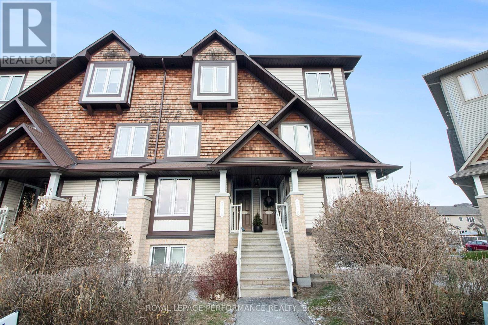 772 Lakeridge Drive, Ottawa, ON - Outdoor With Facade