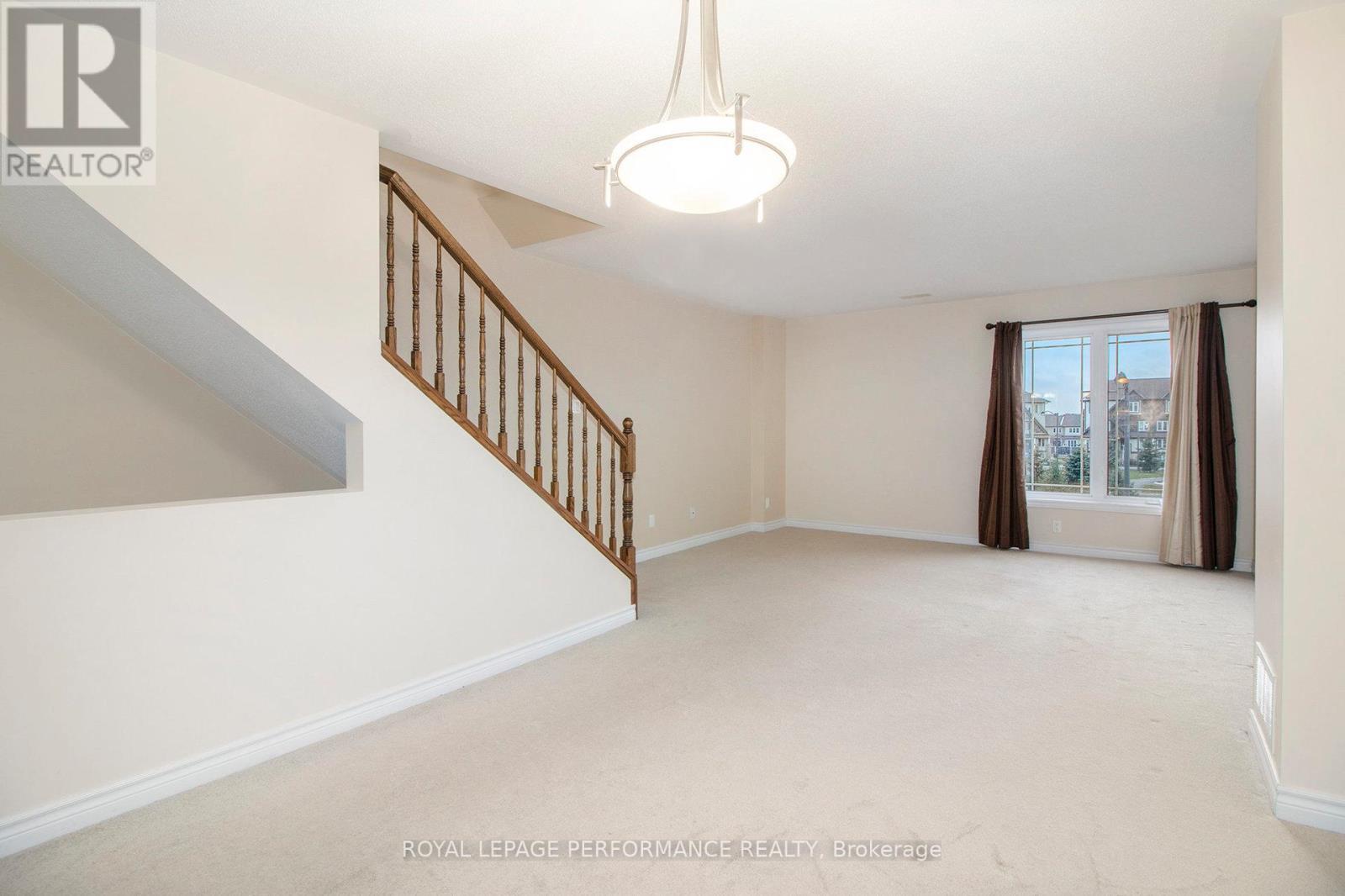 772 Lakeridge Drive, Ottawa, ON - Indoor Photo Showing Other Room