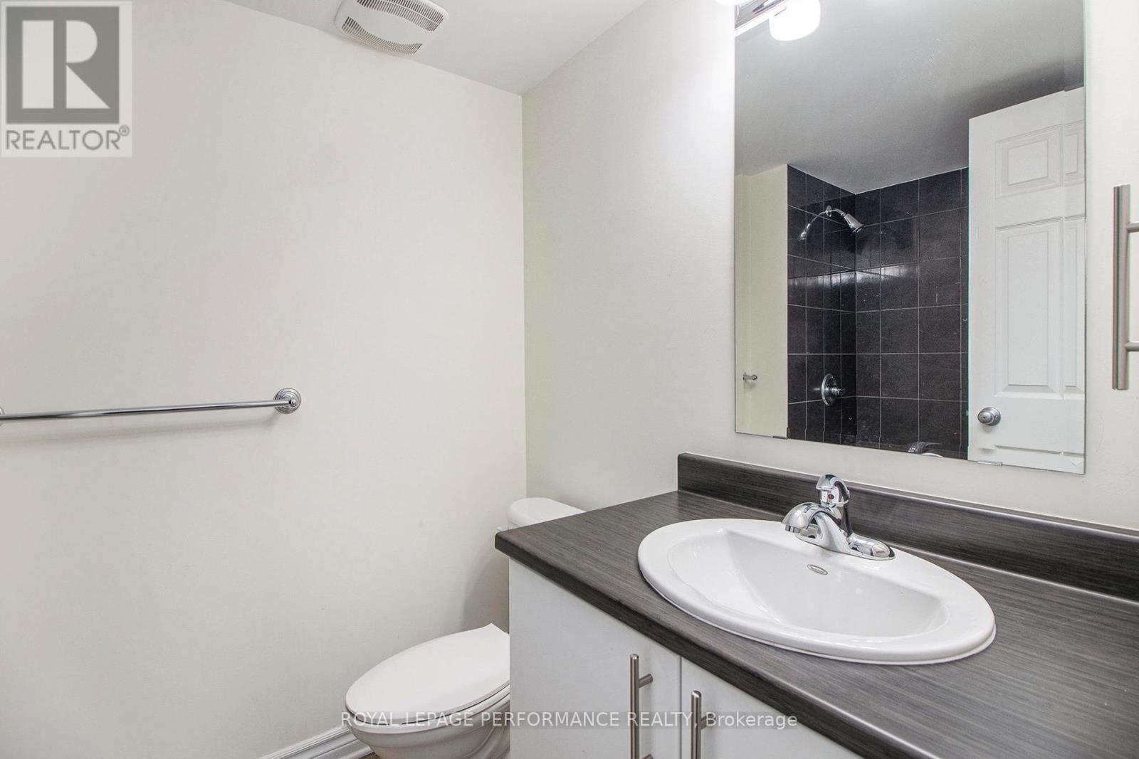 772 Lakeridge Drive, Ottawa, ON - Indoor Photo Showing Bathroom