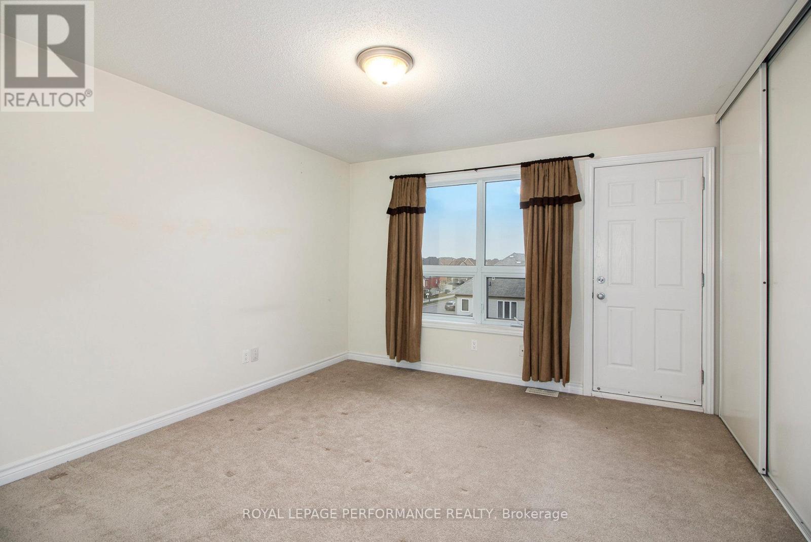 772 Lakeridge Drive, Ottawa, ON - Indoor Photo Showing Other Room