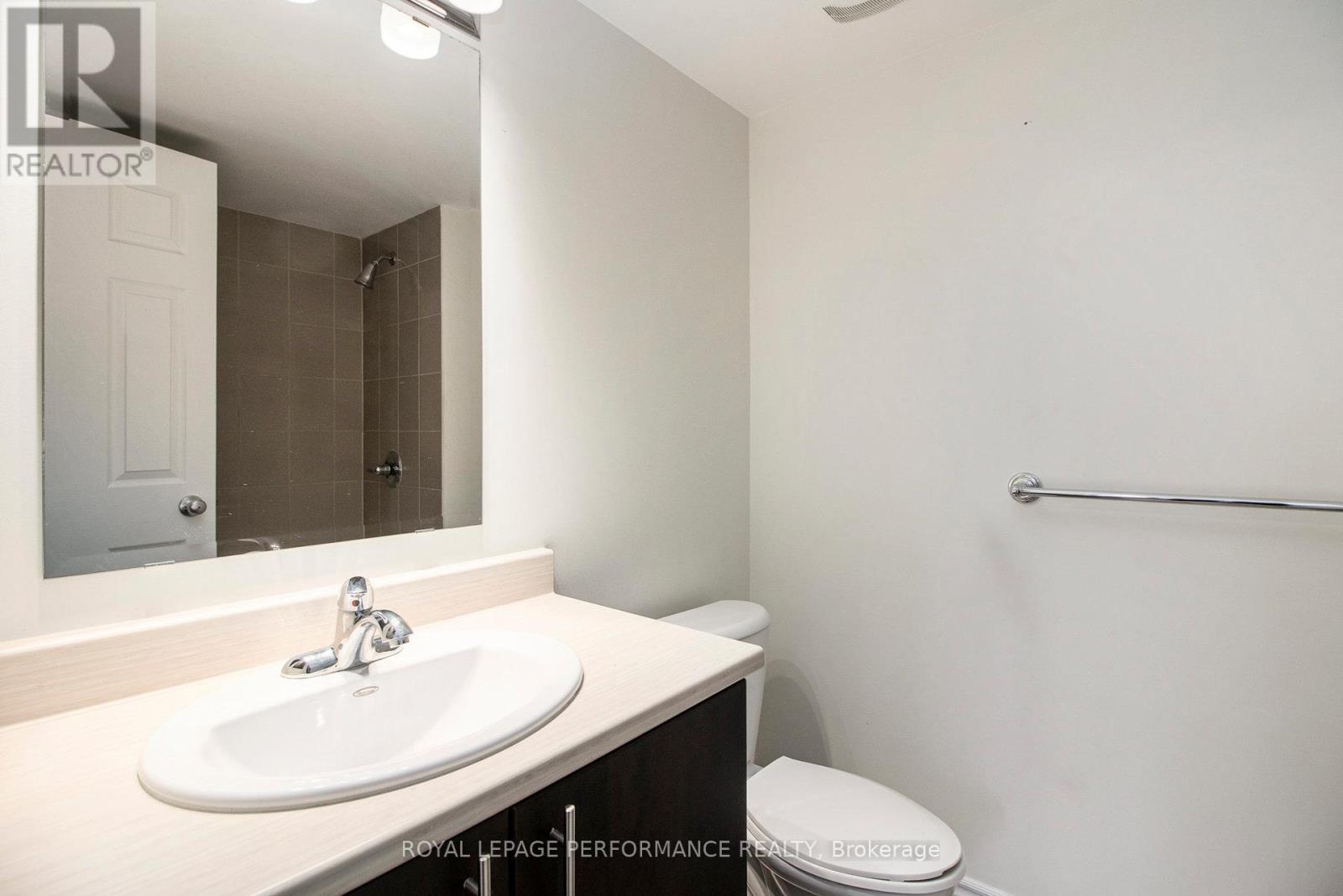 772 Lakeridge Drive, Ottawa, ON - Indoor Photo Showing Bathroom