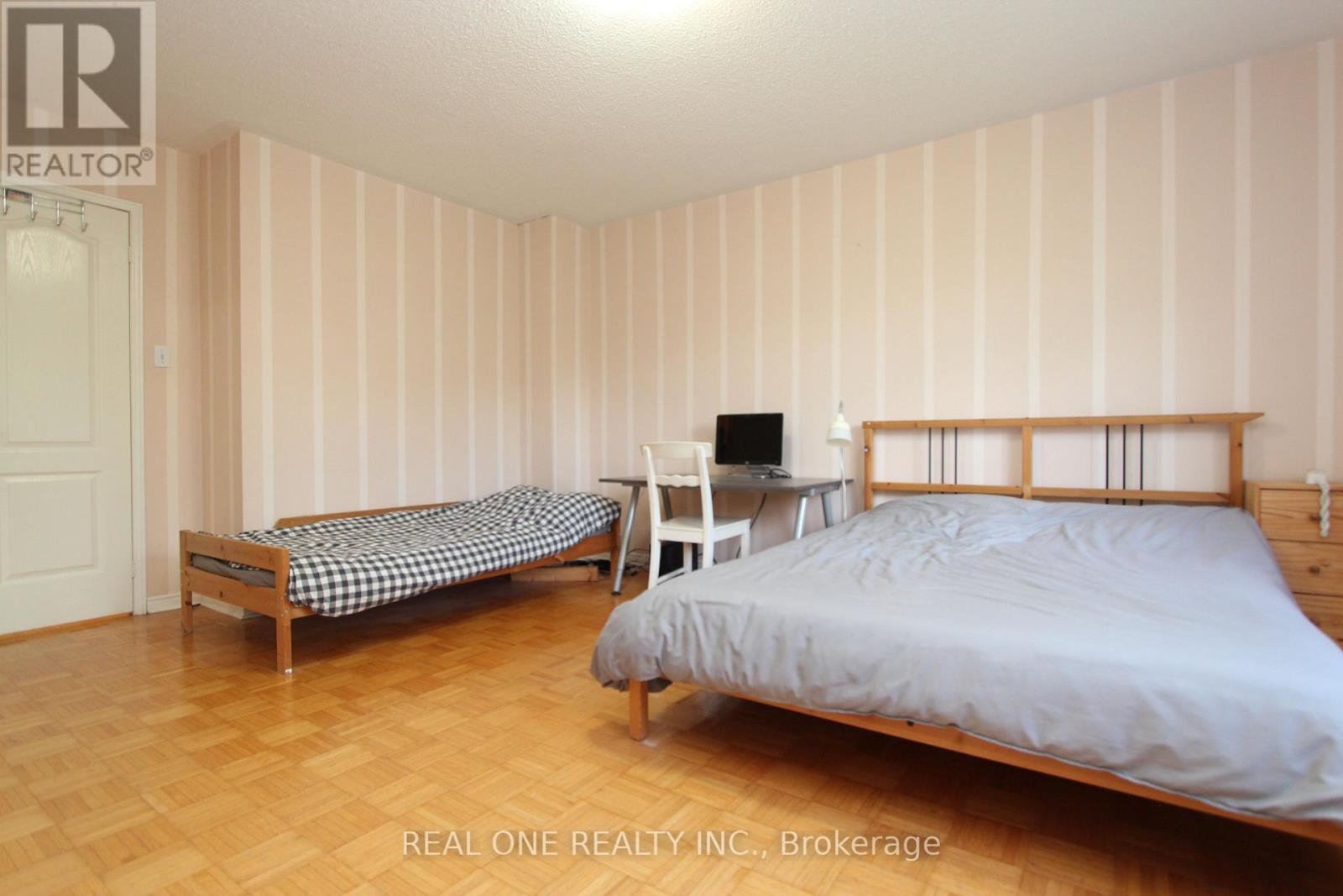 51 Forest Run Boulevard, Vaughan, ON - Indoor Photo Showing Bedroom