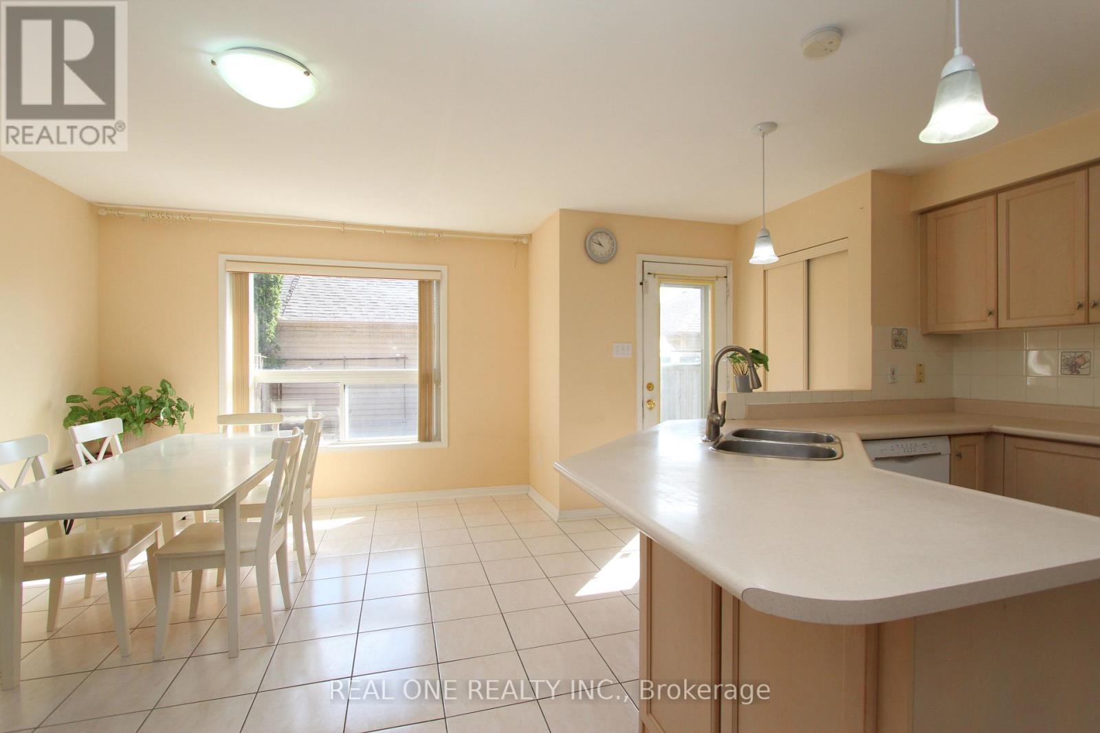 51 Forest Run Boulevard, Vaughan, ON - Indoor