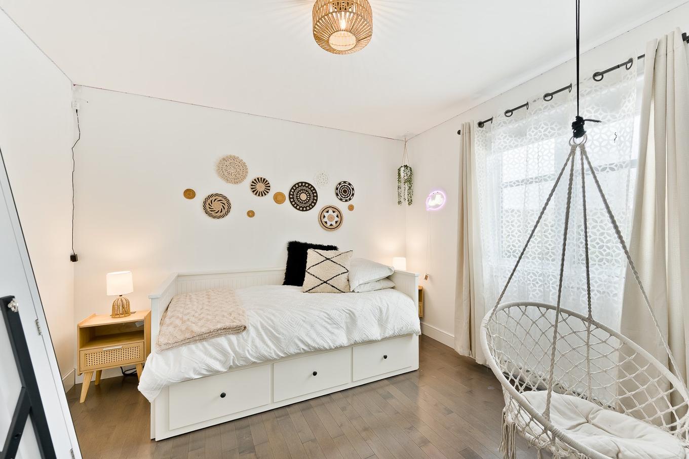 Bedroom - 15 Ch. Armand-Martineau, Saint-Herménégilde, QC - Indoor Photo Showing Bedroom