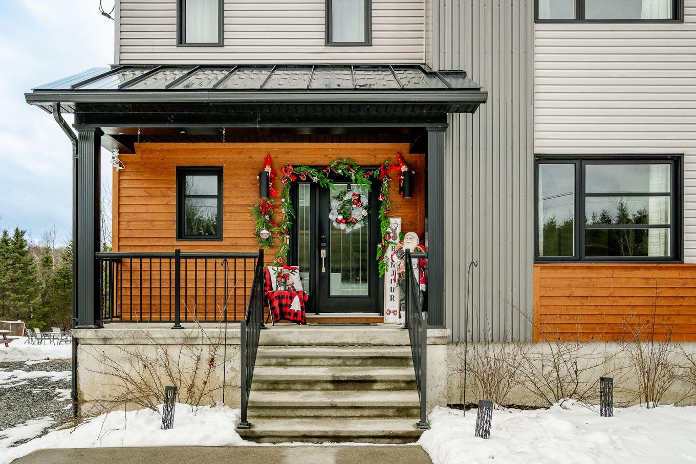 Frontage - 15 Ch. Armand-Martineau, Saint-Herménégilde, QC - Outdoor