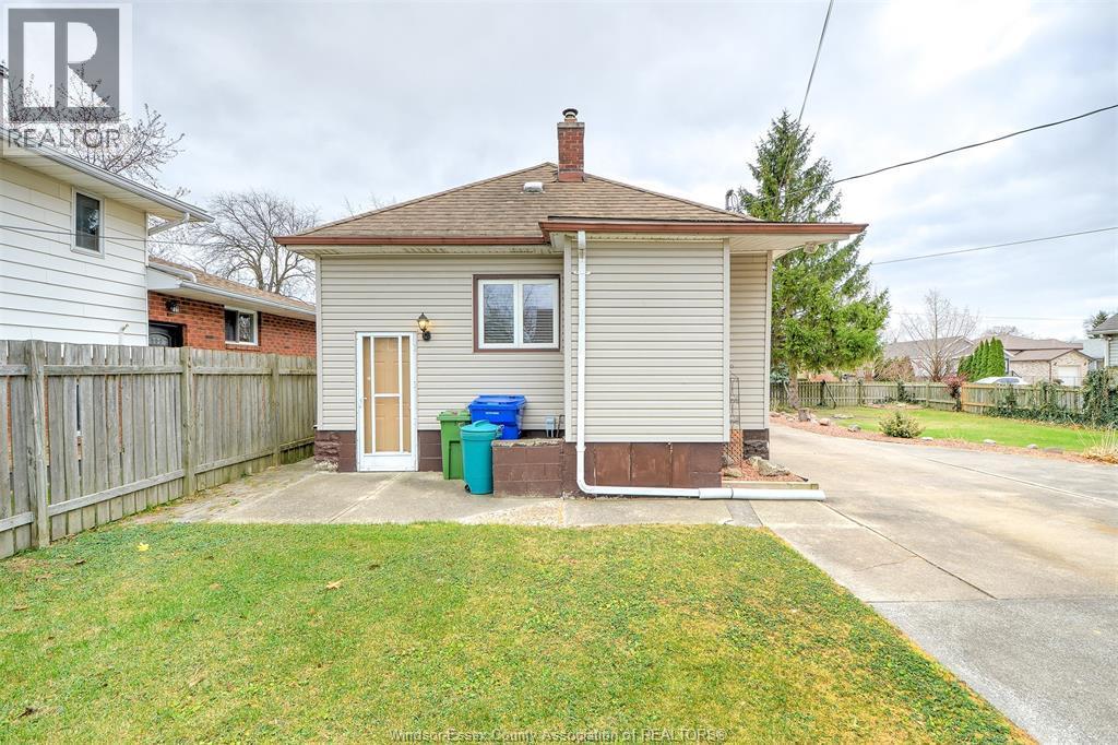 782 Charlotte, Windsor, ON - Outdoor