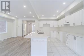 38 Hutchison Road, Guelph, ON - Indoor Photo Showing Kitchen