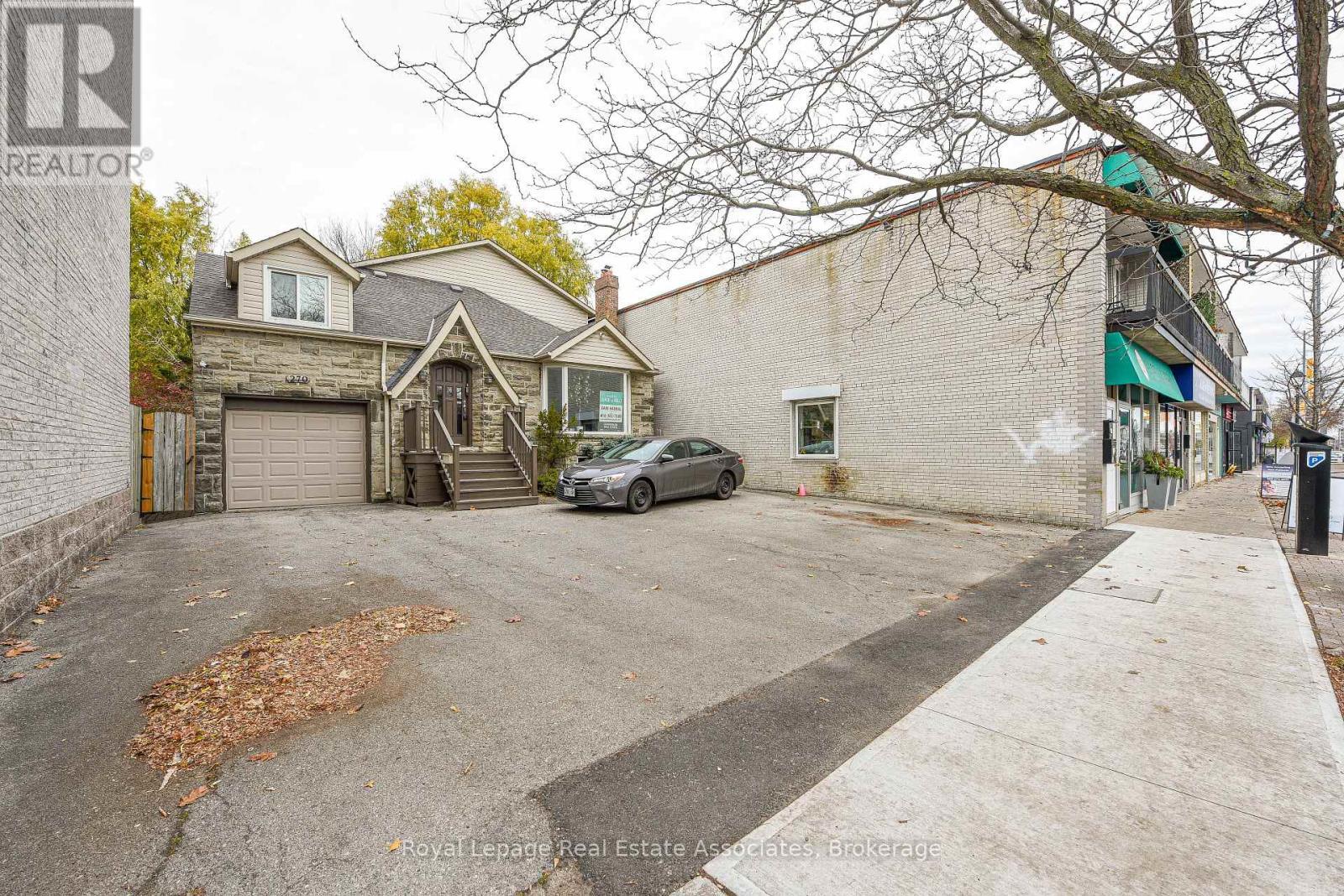 270 Lakeshore Road E, Mississauga, ON