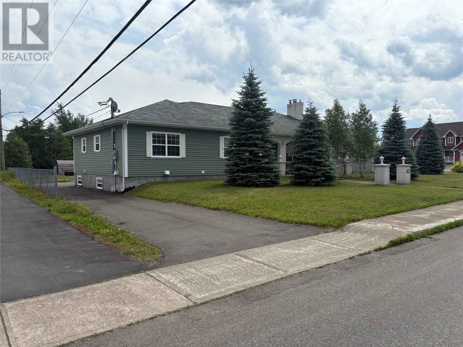 50 Thomas Street, Grand Falls Windsor, NL - Outdoor