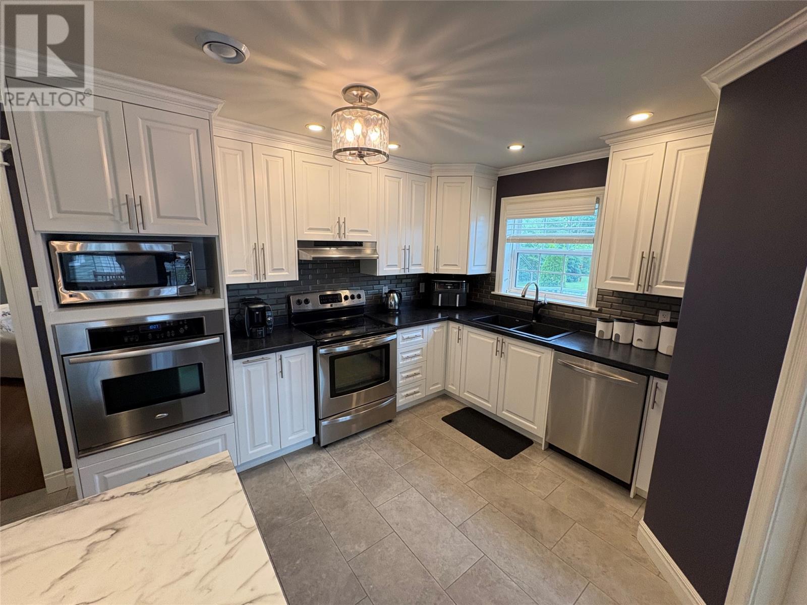 50 Thomas Street, Grand Falls Windsor, NL - Indoor Photo Showing Kitchen With Stainless Steel Kitchen