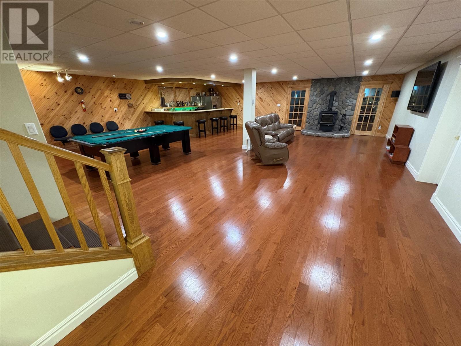 50 Thomas Street, Grand Falls Windsor, NL - Indoor