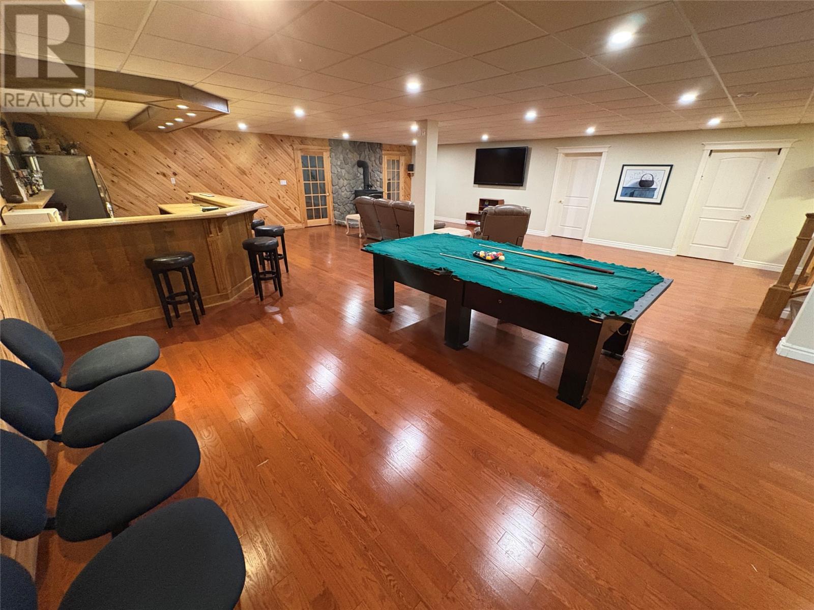 50 Thomas Street, Grand Falls Windsor, NL - Indoor