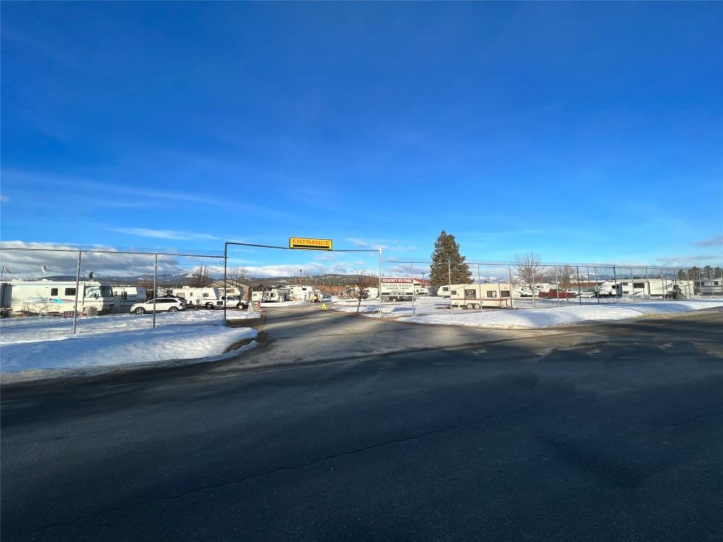 2412 Cranbrook Street, Cranbrook, BC