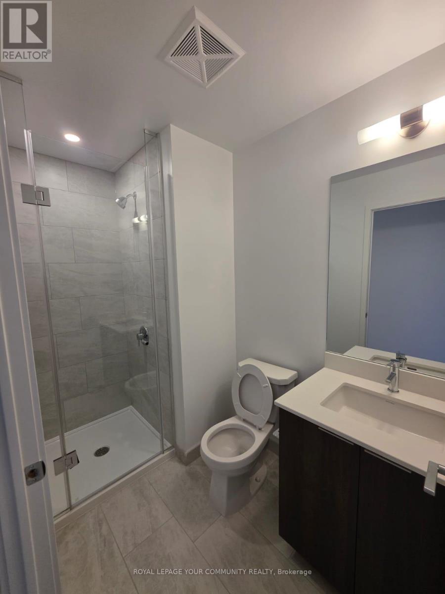 2310 - 395 Square One Drive, Mississauga, ON - Indoor Photo Showing Bathroom