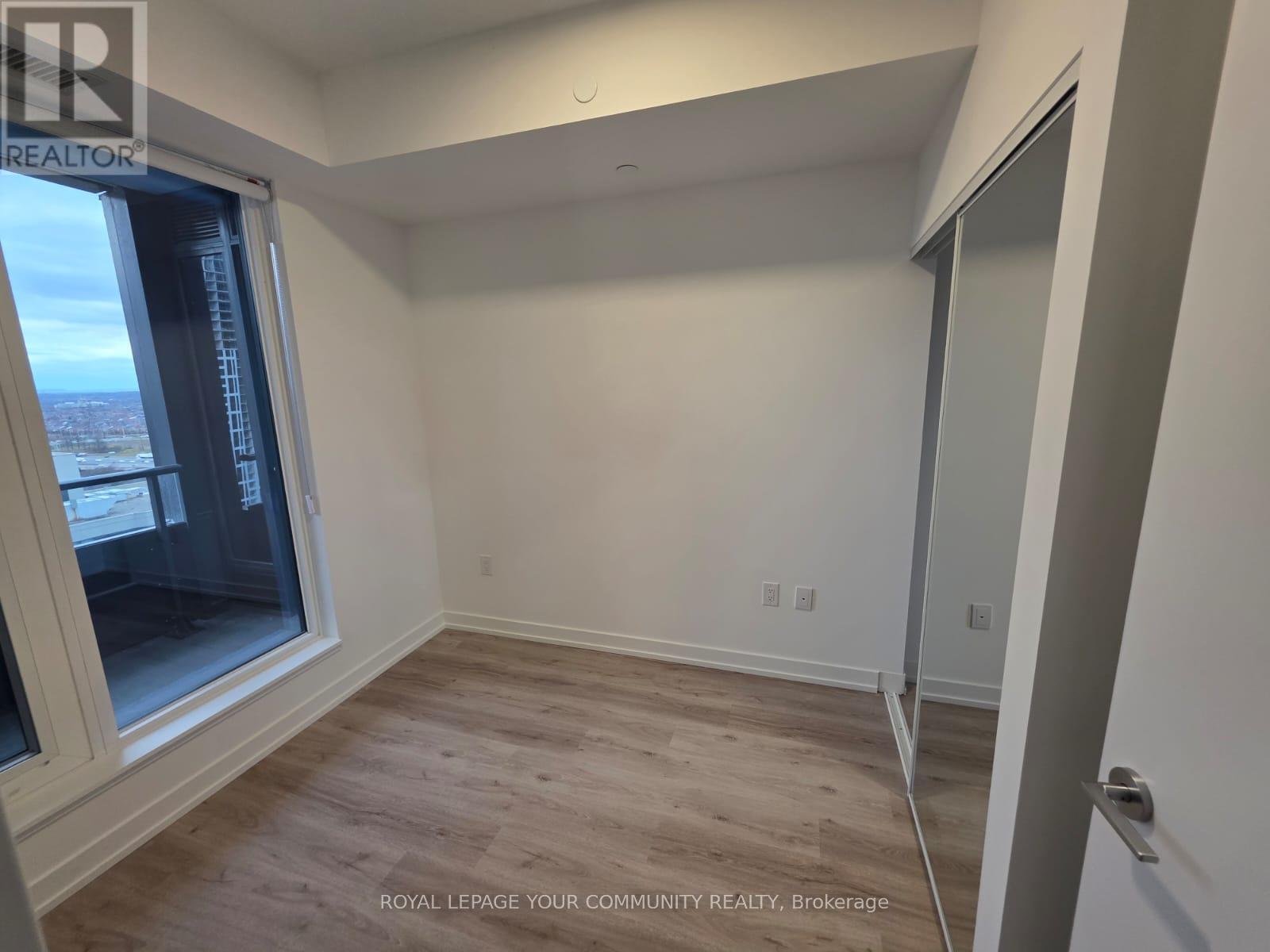 2310 - 395 Square One Drive, Mississauga, ON - Indoor Photo Showing Other Room