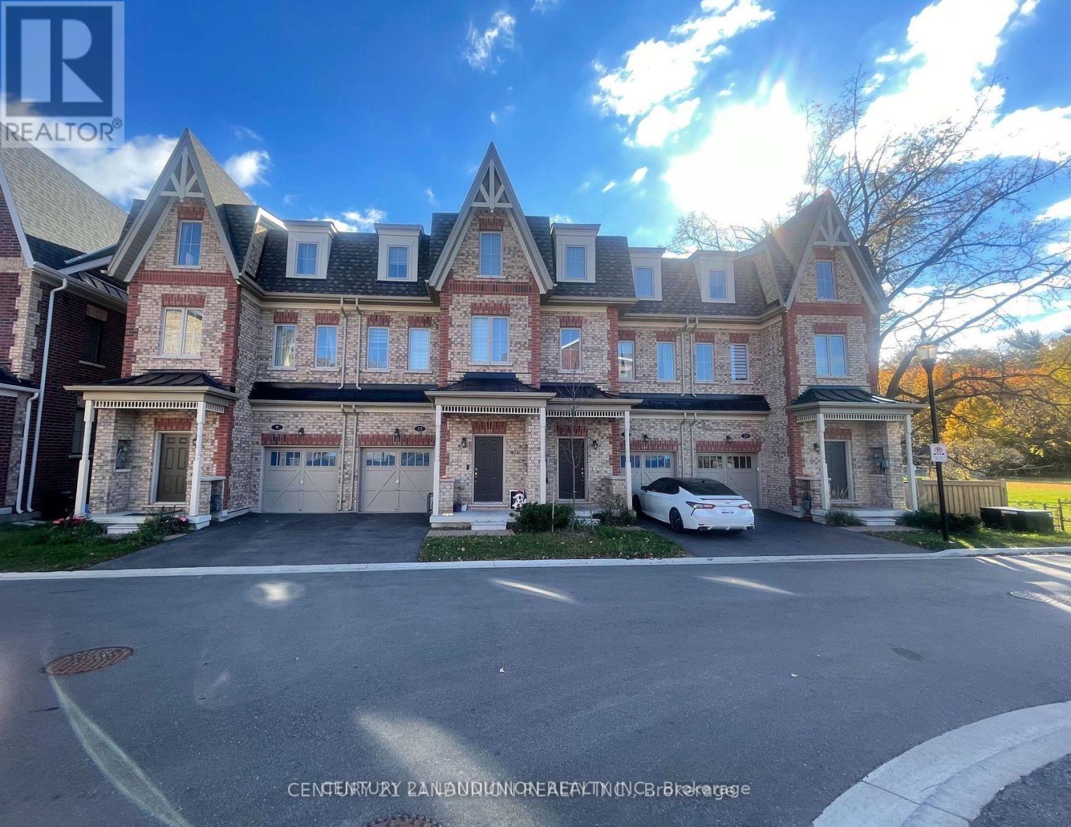 17 Mcconaghy Court, Vaughan, ON - Outdoor With Balcony With Facade