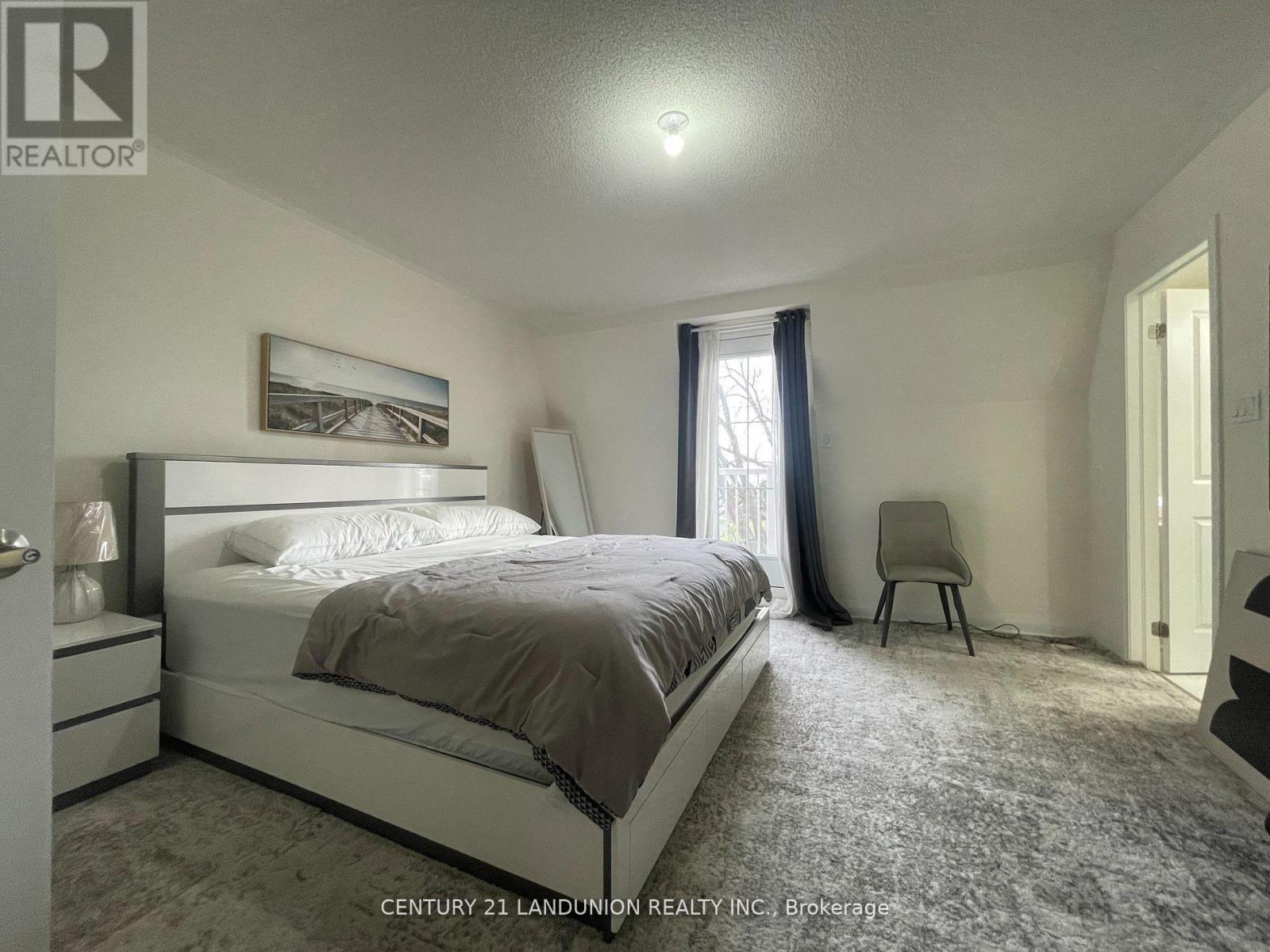 17 Mcconaghy Court, Vaughan, ON - Indoor Photo Showing Bedroom