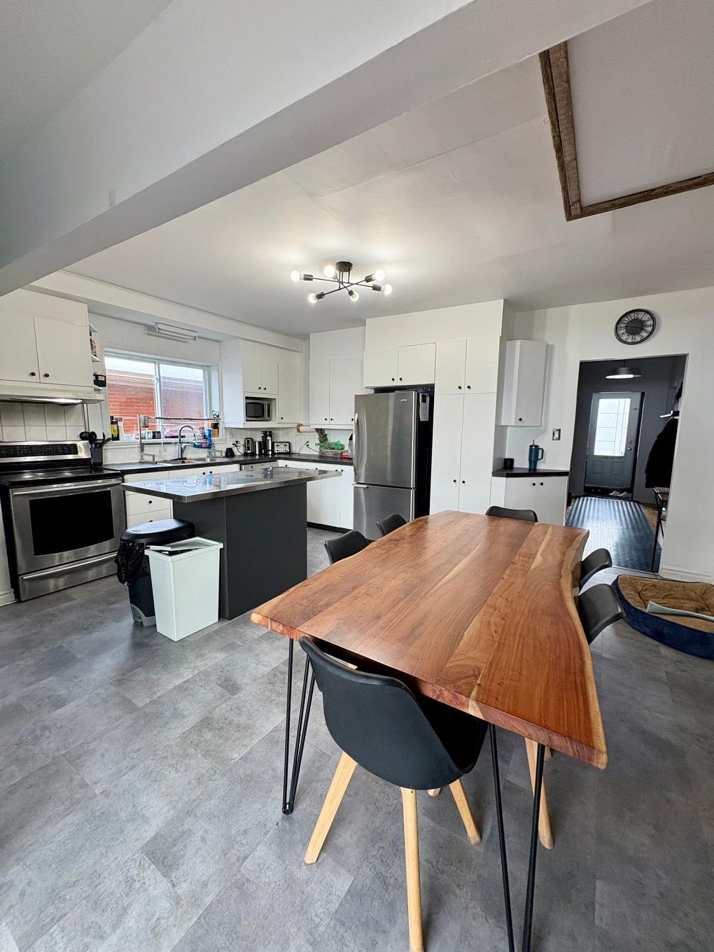 Kitchen - 3436 - 3440 Rue Mance, Longueuil (Saint-Hubert), QC - Indoor