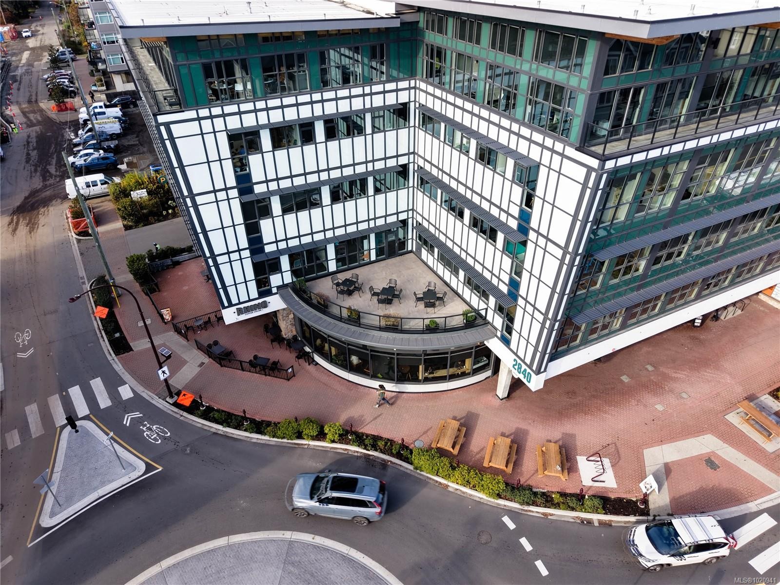 403-842 Orono Ave, Langford, BC - Outdoor