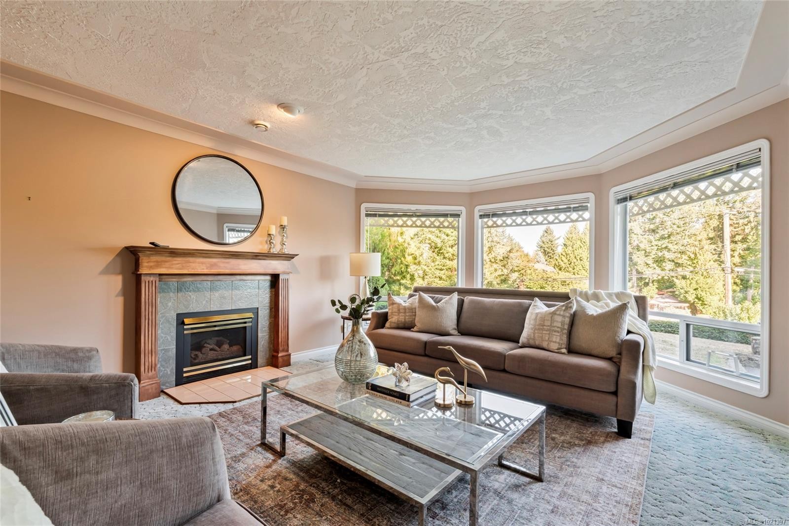 1575 Dean Park Rd, North Saanich, BC