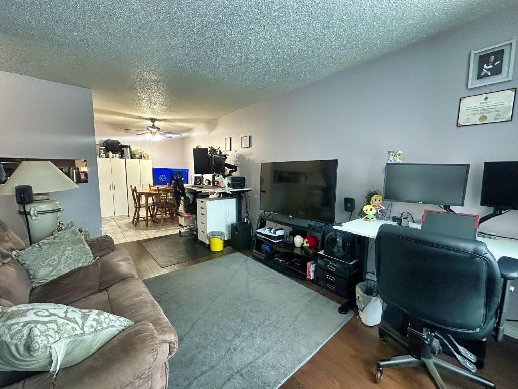 307 630 Sherrington Drive, Thunder Bay, ON - Indoor Photo Showing Office