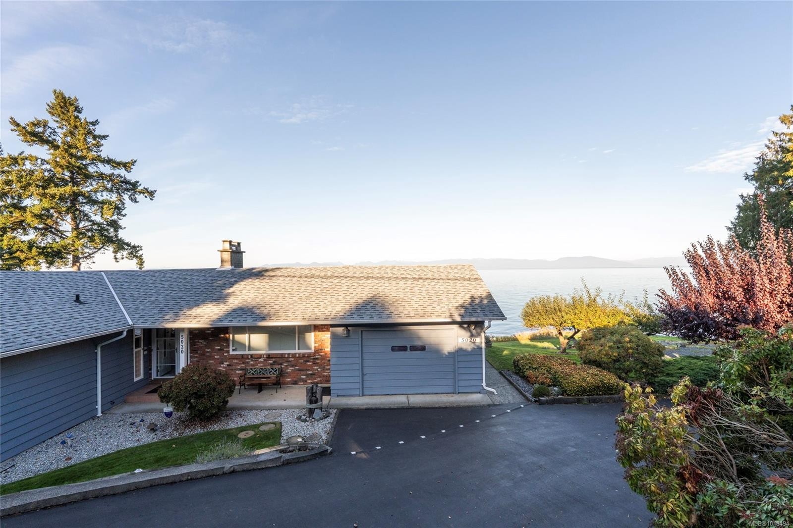 5020/5010 Fillinger Cres, Nanaimo, BC