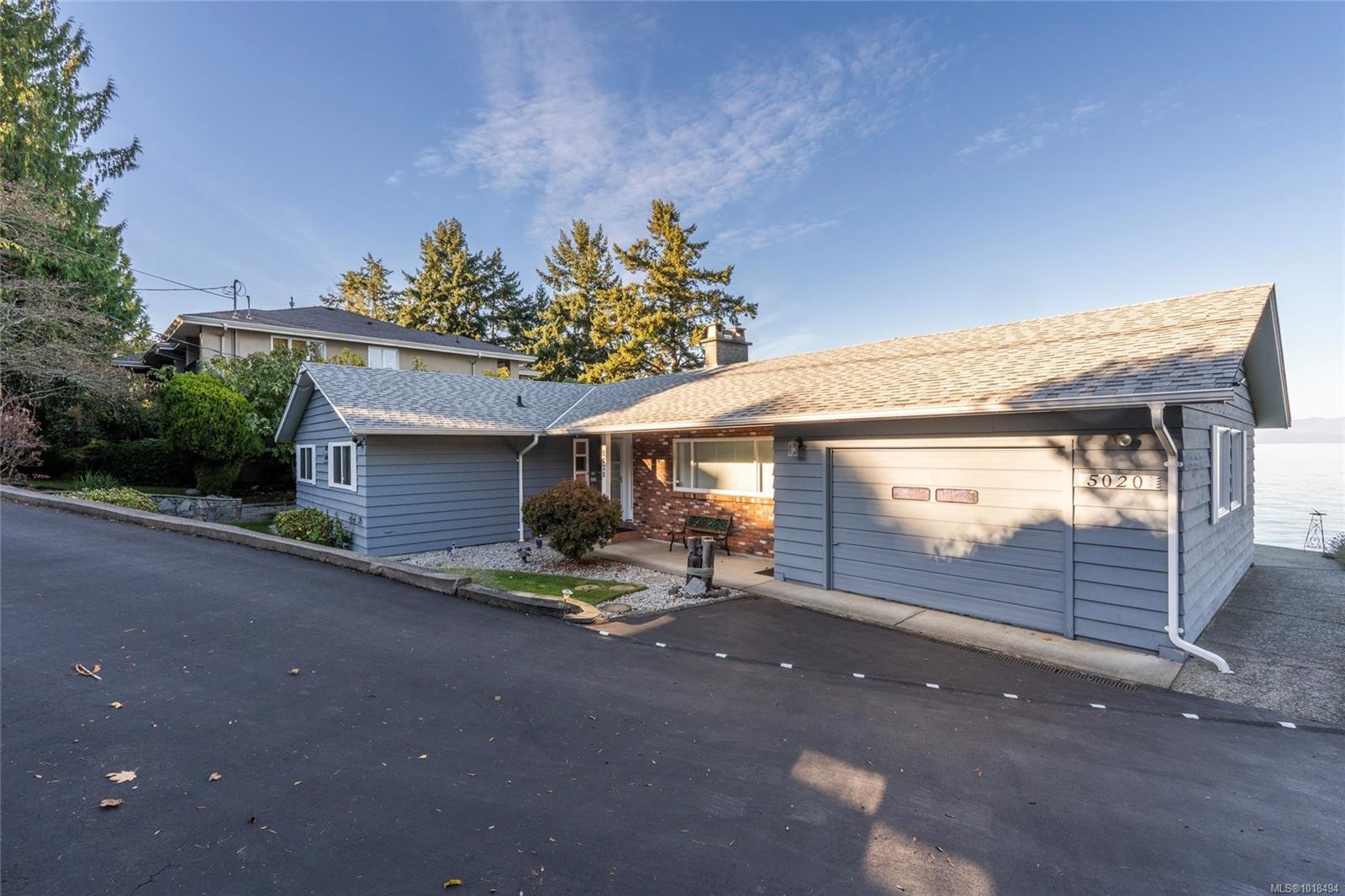 5020/5010 Fillinger Cres, Nanaimo, BC