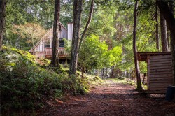 185 Bulman Rd Salt Spring, BC V8K 1X5