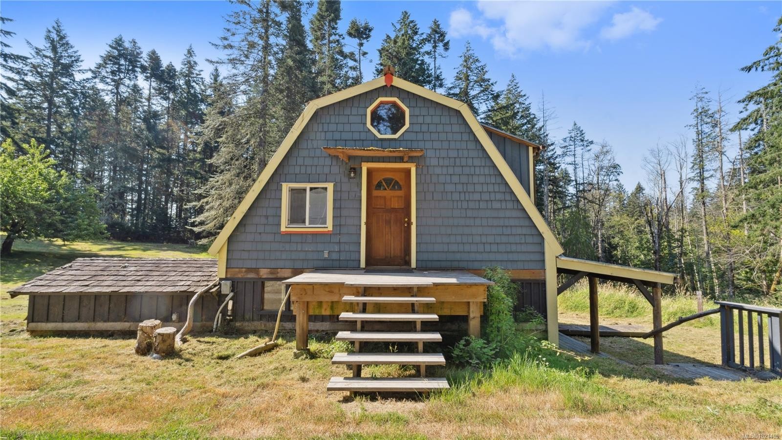 185 Bulman Rd, Salt Spring, BC