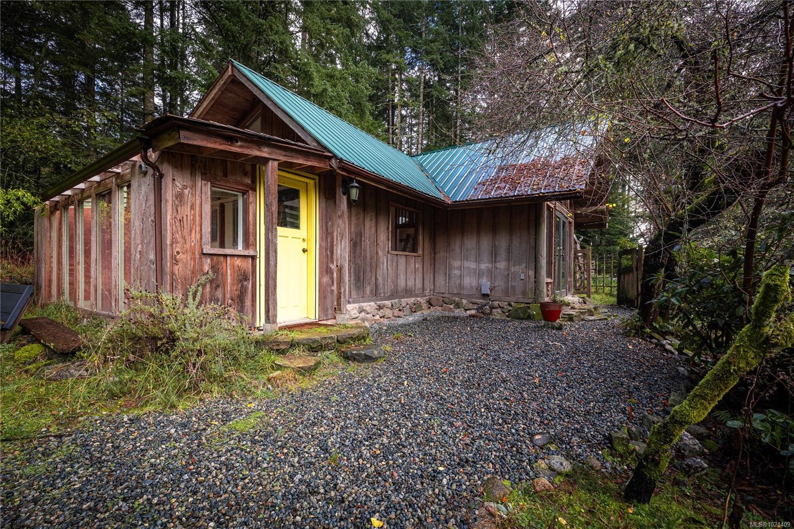 185 Bulman Rd, Salt Spring, BC