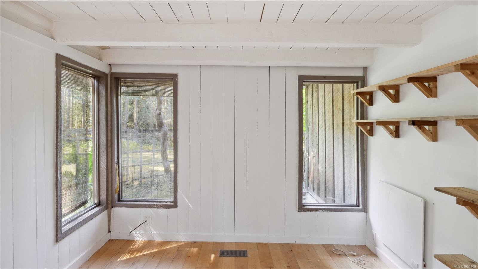 185 Bulman Rd, Salt Spring, BC