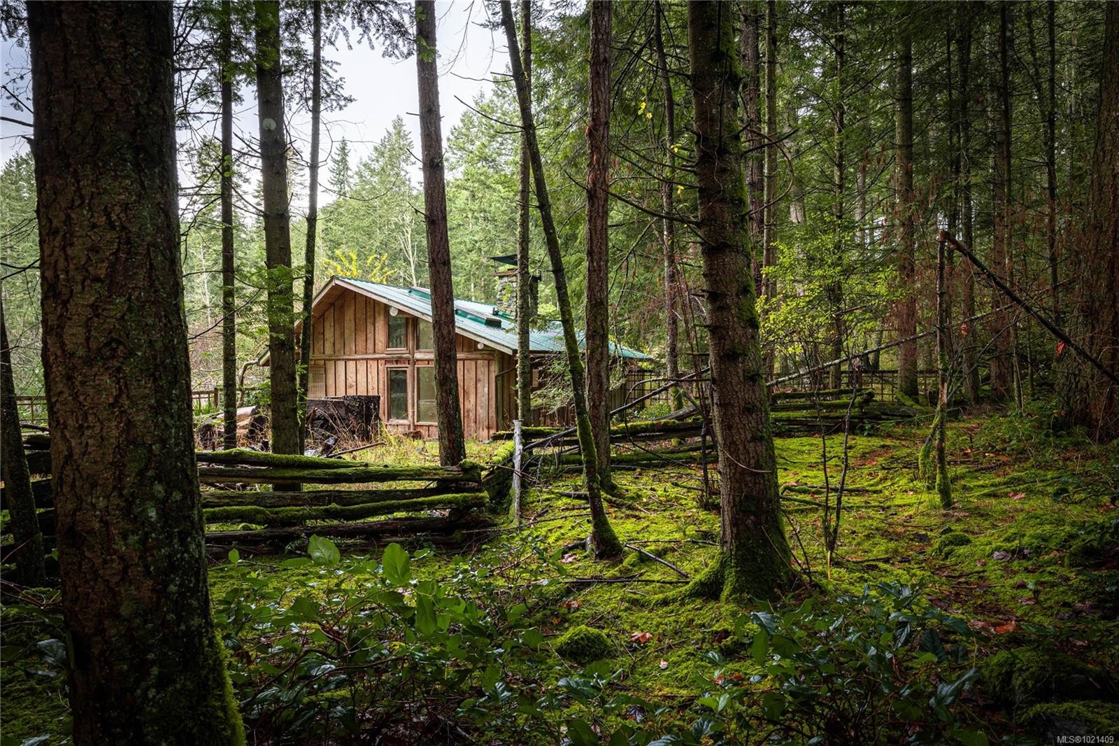 185 Bulman Rd, Salt Spring, BC