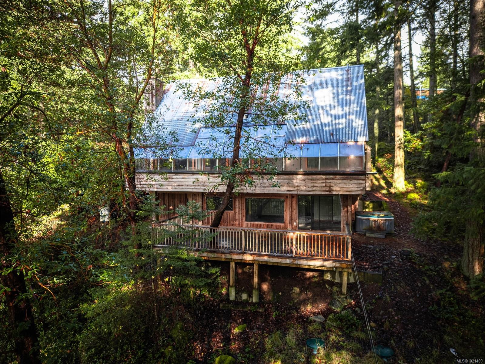 185 Bulman Rd, Salt Spring, BC