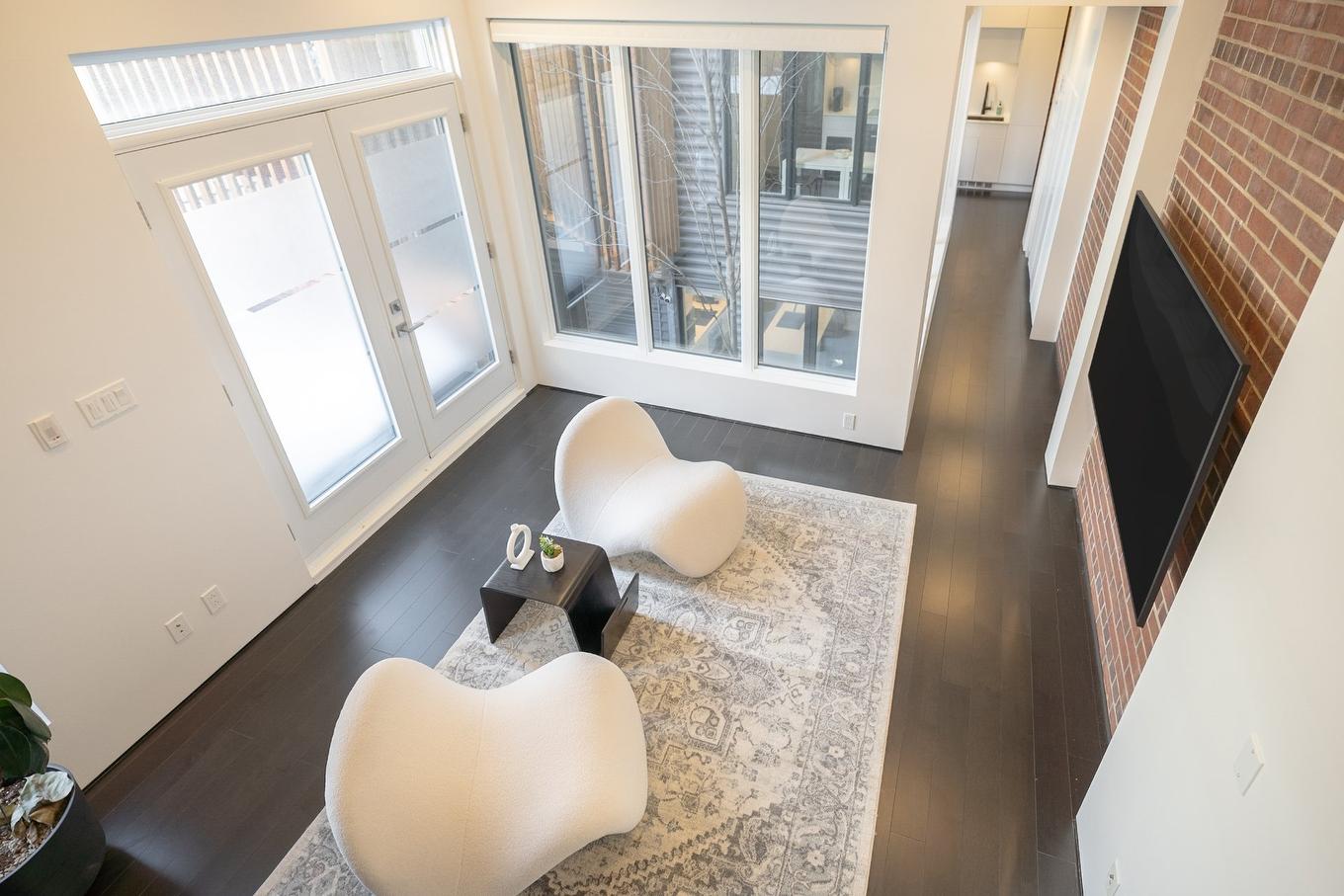 Living room - 407 - 413 Av. Édouard-Charles, Montréal (Outremont), QC - Indoor Photo Showing Other Room