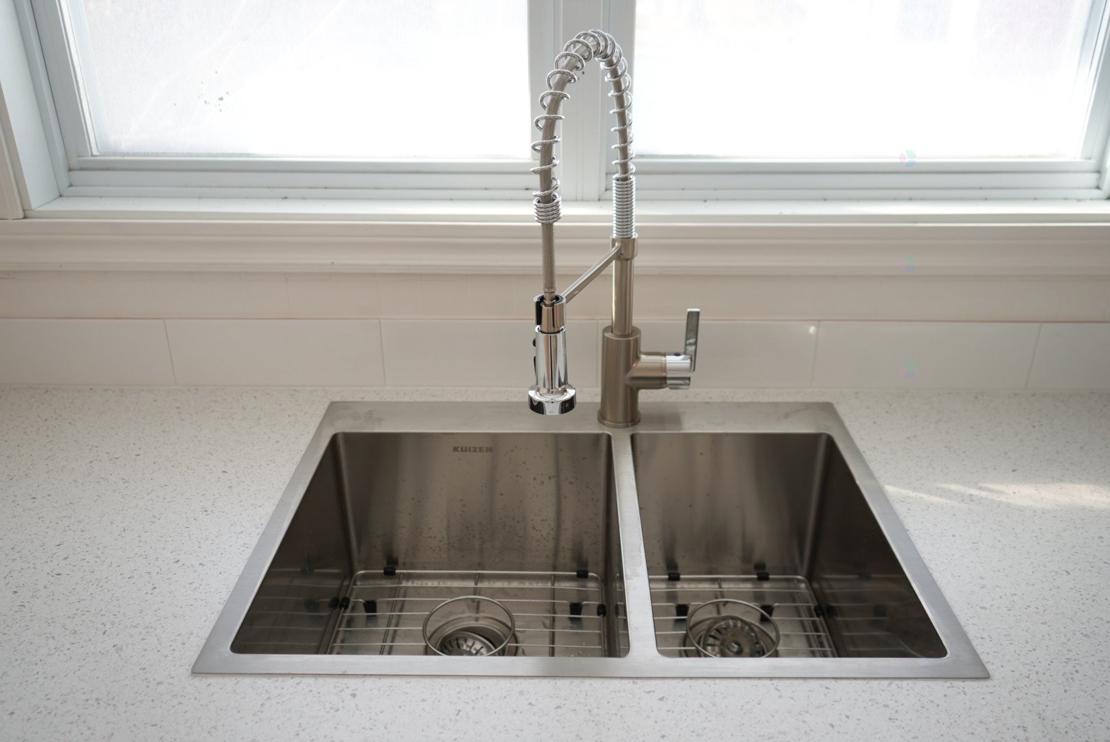 Cuisine - 2220 Rue Arbour, Brossard, QC - Indoor Photo Showing Kitchen