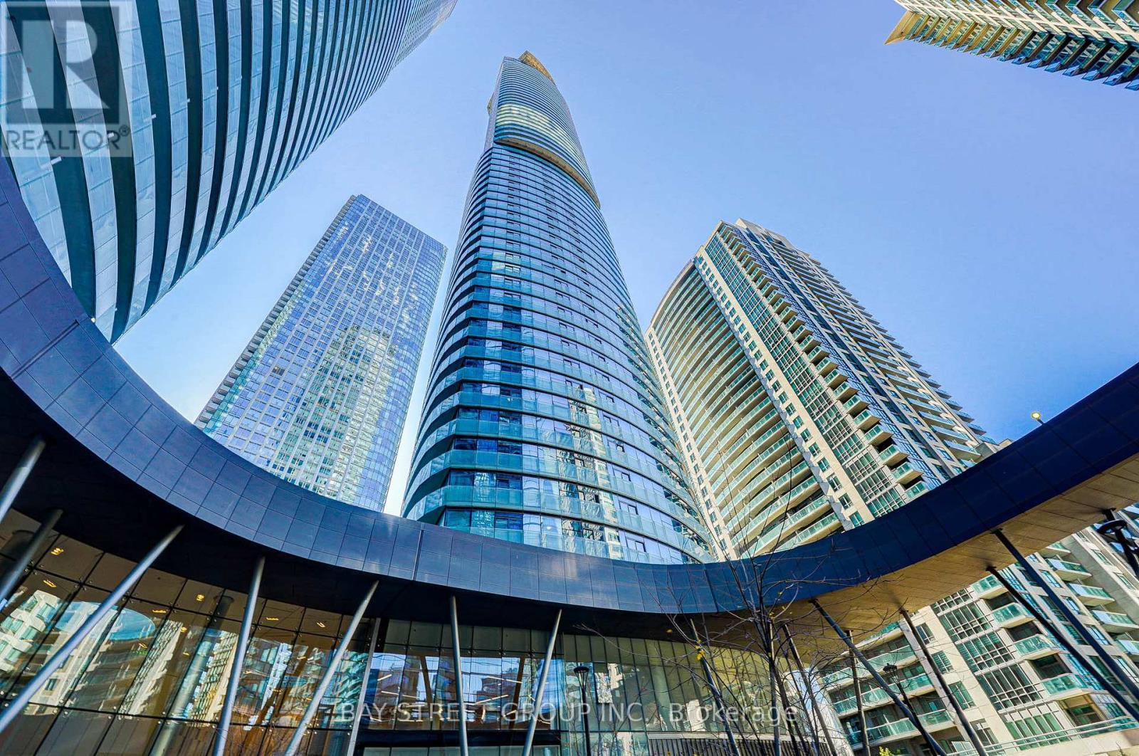 3704 - 12 York Street, Toronto, ON - Outdoor With Facade