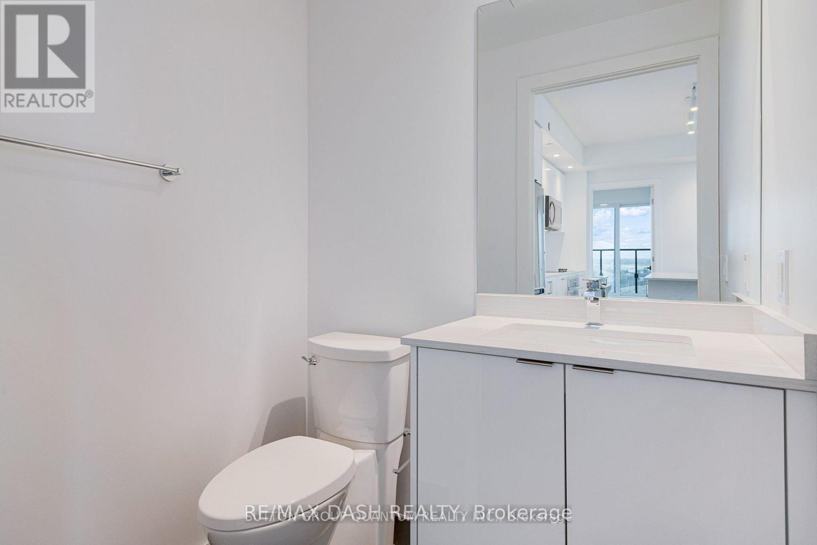 1710W - 1928 Lake Shore Boulevard W, Toronto, ON - Indoor Photo Showing Bathroom