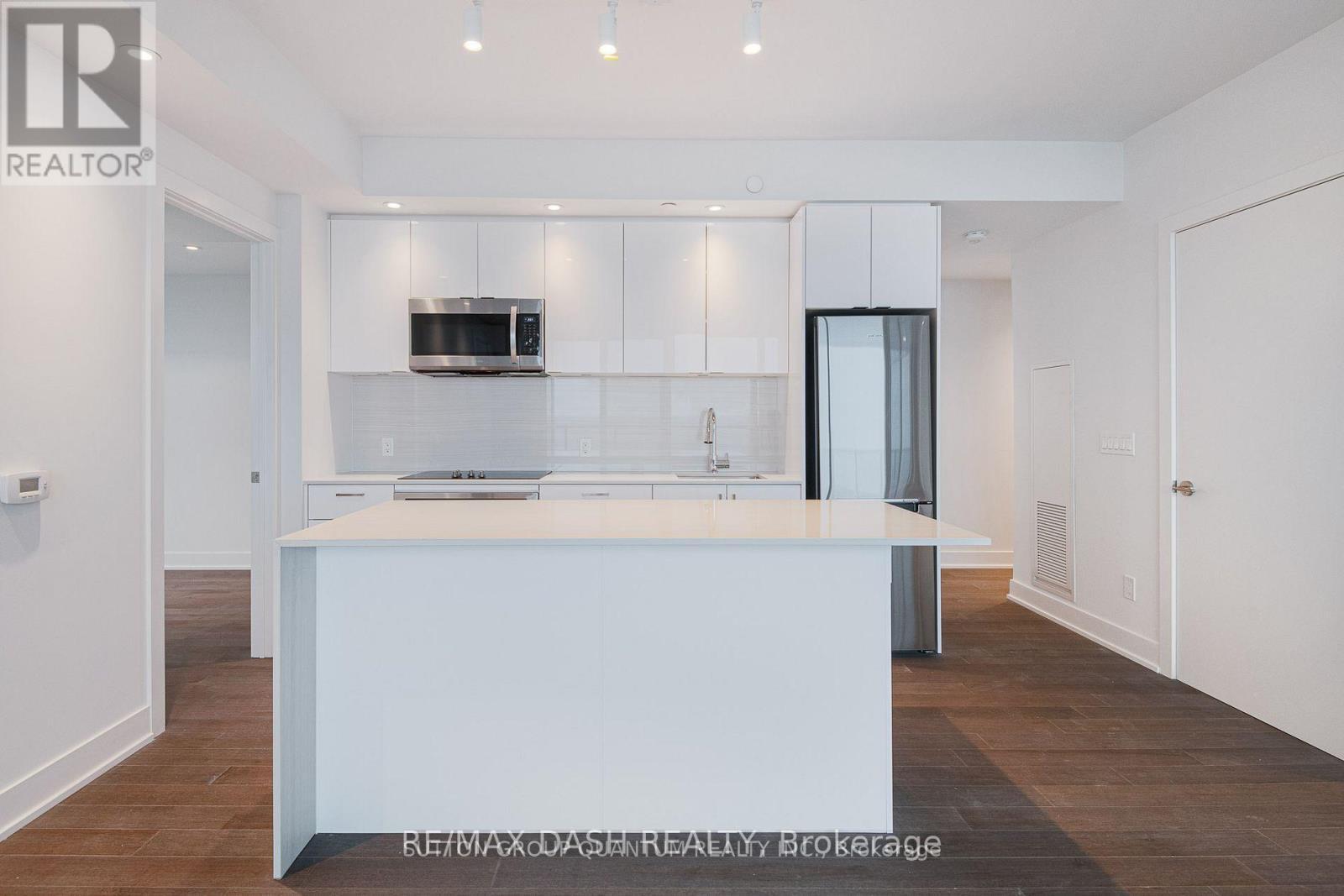 1710W - 1928 Lake Shore Boulevard W, Toronto, ON - Indoor Photo Showing Kitchen